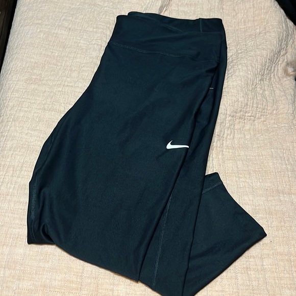 Nike Pants & Jumpsuits Nike Plus Size Womens 2x Leggings Black